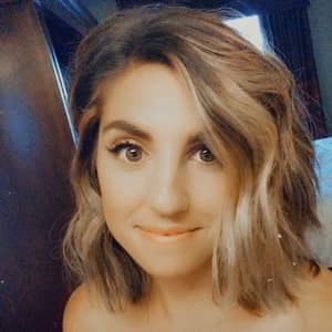 Sitter Profile Image: Nikki C.