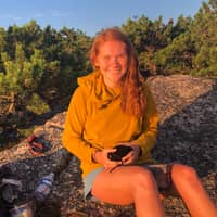 Sitter Profile Image: Abigail R.