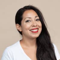 Sitter Profile Image: Rosalinda G.