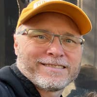 Sitter Profile Image: scott v.