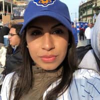 Sitter Profile Image: Leslie P.