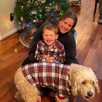 Sitter Profile Image: Lisa R.