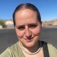 Sitter Profile Image: Sierra T.