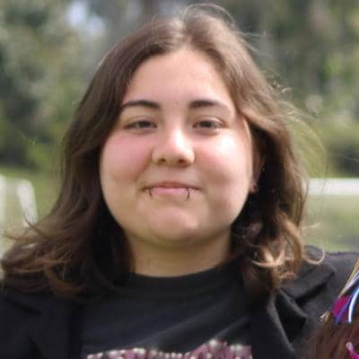 Sitter Profile Image: Emily V.