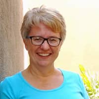 Sitter Profile Image: Liz & Kizzy & Lewis B.