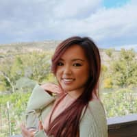 Sitter Profile Image: Christina L.