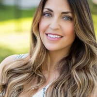 Sitter Profile Image: Stephanie H.