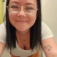 Sitter Profile Image: Alisha S.