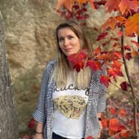 Sitter Profile Image: Elena T.