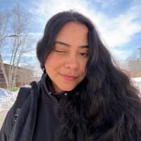 Sitter Profile Image: Nayane S.