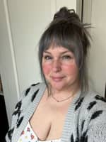 Sitter Profile Image: Tawny F.