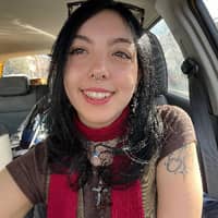 Sitter Profile Image: Alivia M.