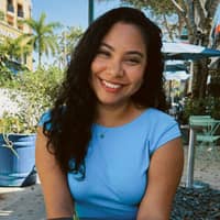 Sitter Profile Image: Rosa A.