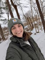 Sitter Profile Image: Amanda D.