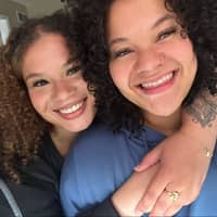 Sitter Profile Image: Janelle S.