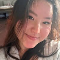 Sitter Profile Image: Zilin H.