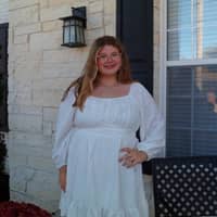 Sitter Profile Image: scarlett g.