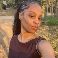 Sitter Profile Image: Suzelande D.