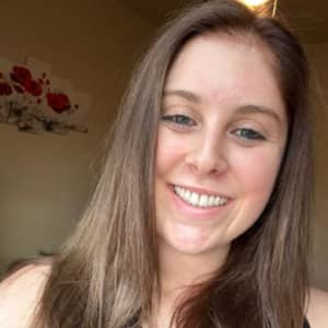 Sitter Profile Image: Lauren M.