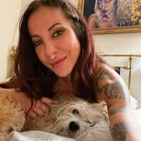 Sitter Profile Image: Analy E.