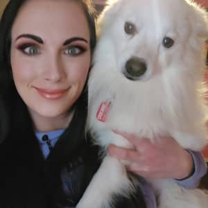 Sitter Profile Image: Lindsay B.