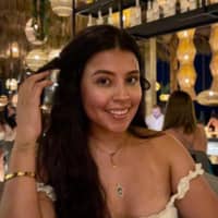 Sitter Profile Image: Elizabeth C.