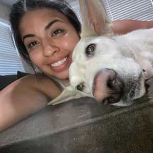 Sitter Profile Image: Brenda E.