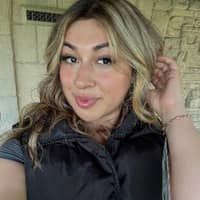 Sitter Profile Image: Wendy H.