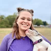 Sitter Profile Image: Robin M.