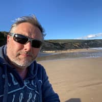 Sitter Profile Image: Roland K.