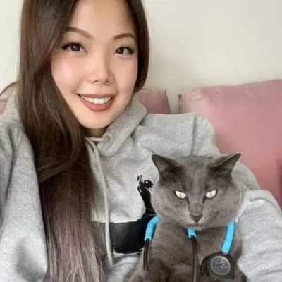 Sitter Profile Image: Pui Yin C.