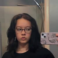 Sitter Profile Image: Lily G.