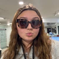 Sitter Profile Image: Nina N.