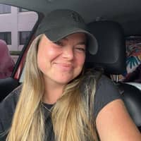 Sitter Profile Image: Alix V.