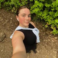 Sitter Profile Image: Delia G.