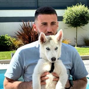 Sitter Profile Image: Mathias G.