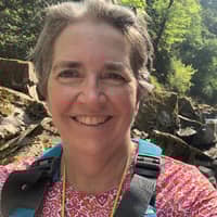 Sitter Profile Image: Sarah I.