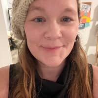 Sitter Profile Image: Christine E.