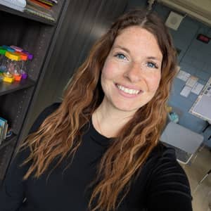 Sitter Profile Image: Anna P.