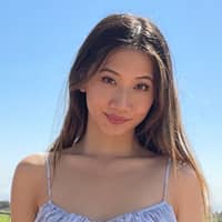 Sitter Profile Image: Jing Ying "Jane" z.