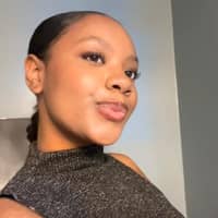 Sitter Profile Image: Crystal W.