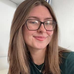 Sitter Profile Image: Ellyanah B.