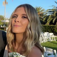 Sitter Profile Image: Eliza T.