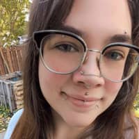 Sitter Profile Image: Marilyn G.