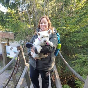 Sitter Profile Image: Andrea V.