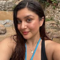 Sitter Profile Image: Alexa F.