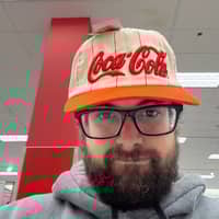 Sitter Profile Image: Dirk L.