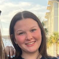 Sitter Profile Image: Mallory L.