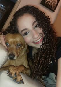 Sitter Profile Image: María Lourdes R.