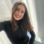 Sitter Profile Image: Anna H.